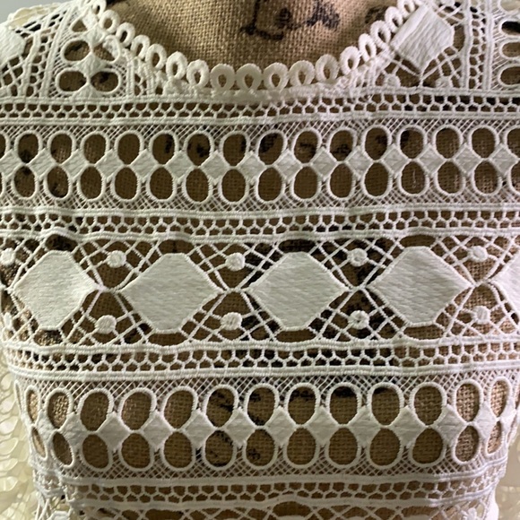 Ellison bell sleeve blouse - Picture 2 of 6